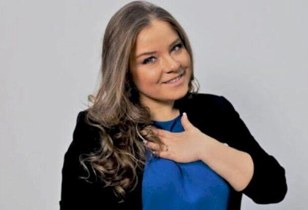 Tanınmış jurnalist ikinci dəfə ana oldu - FOTO