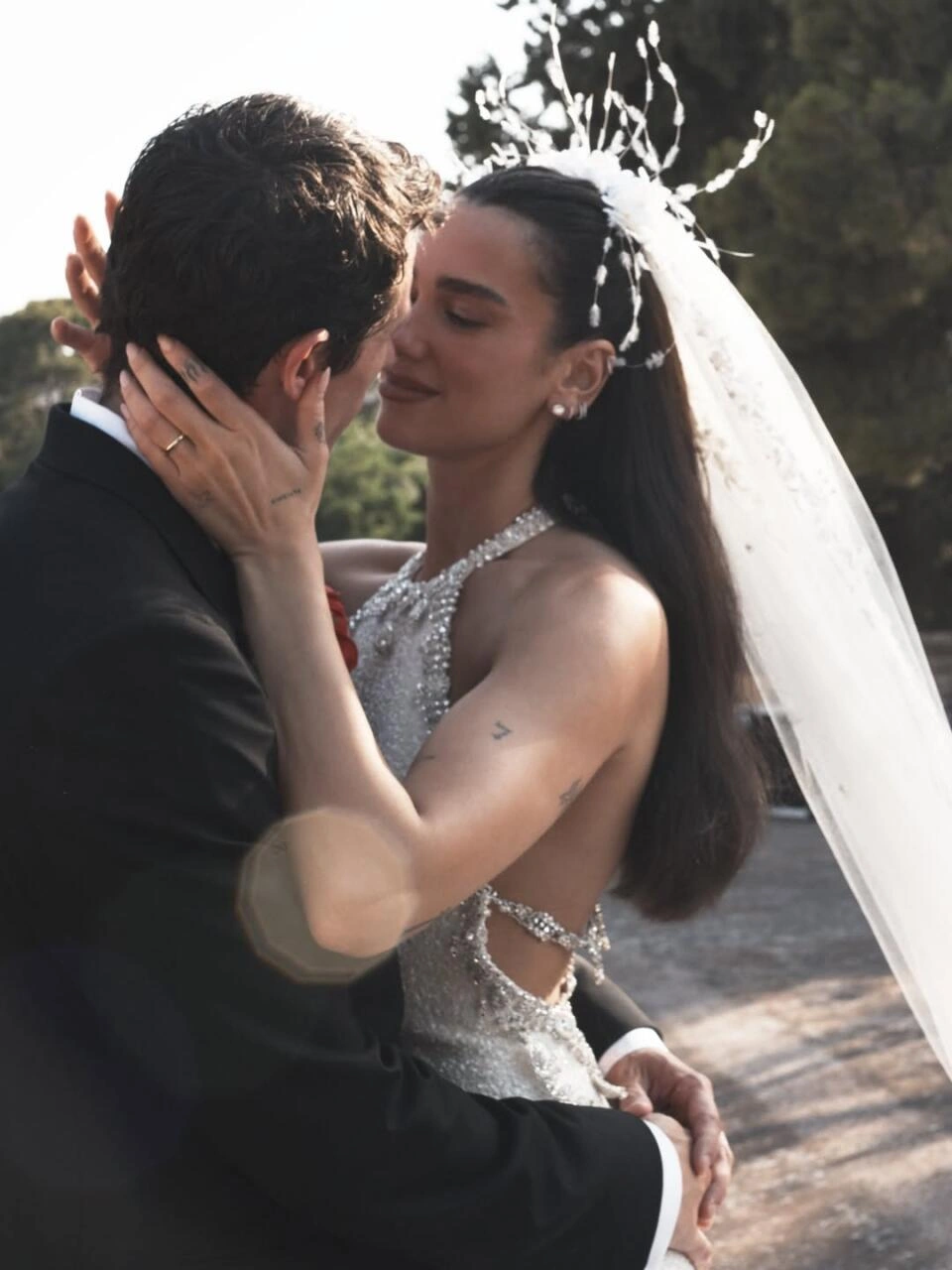 Dua Lipanın toy (Fotoları)
