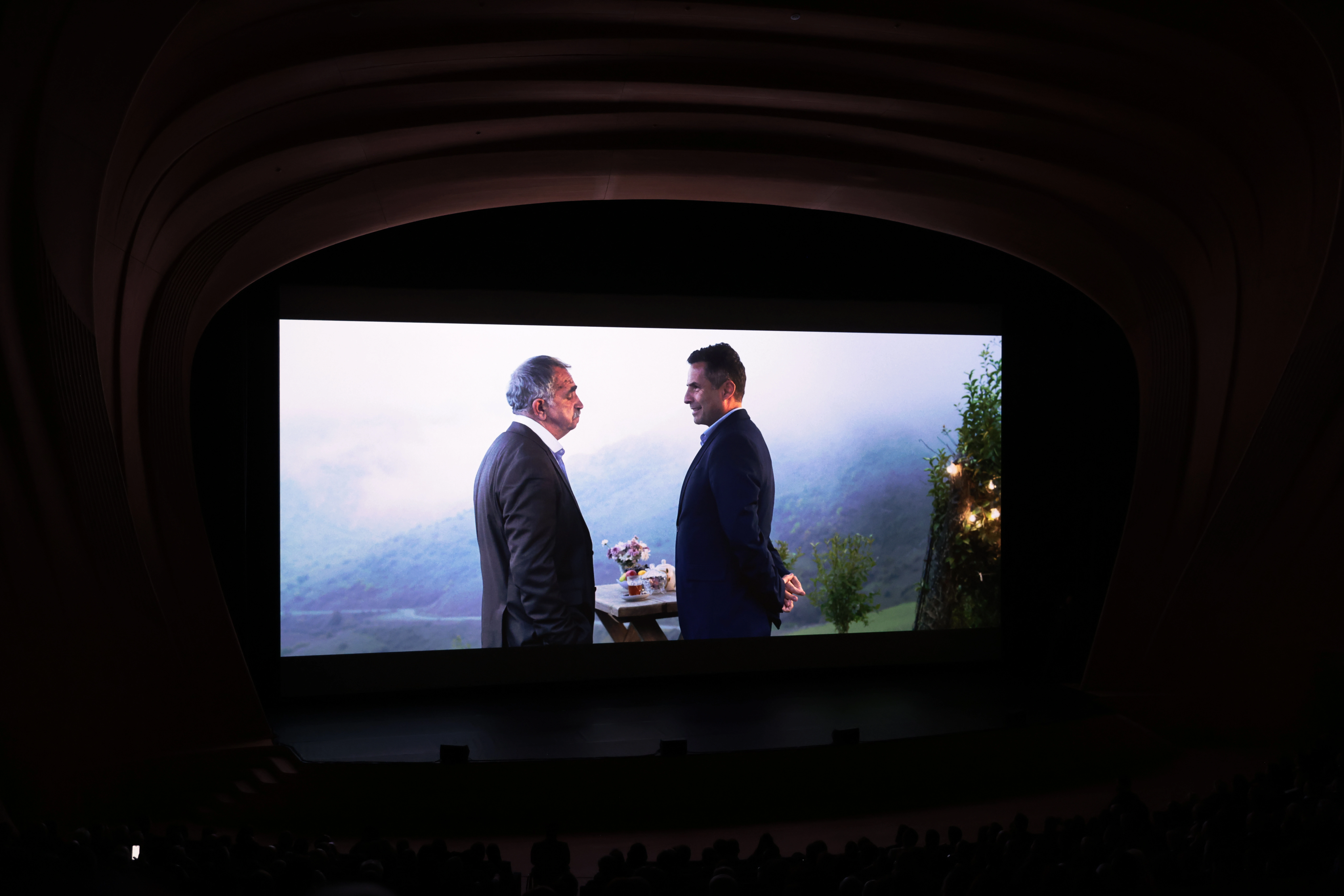 Bir filmdən daha artıq - 5 ilə çəkilmiş “44” təqdim edildi - Fotolar