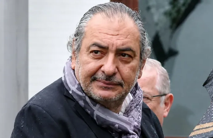 Tanınmış aparıcı vəfat etdi - FOTO