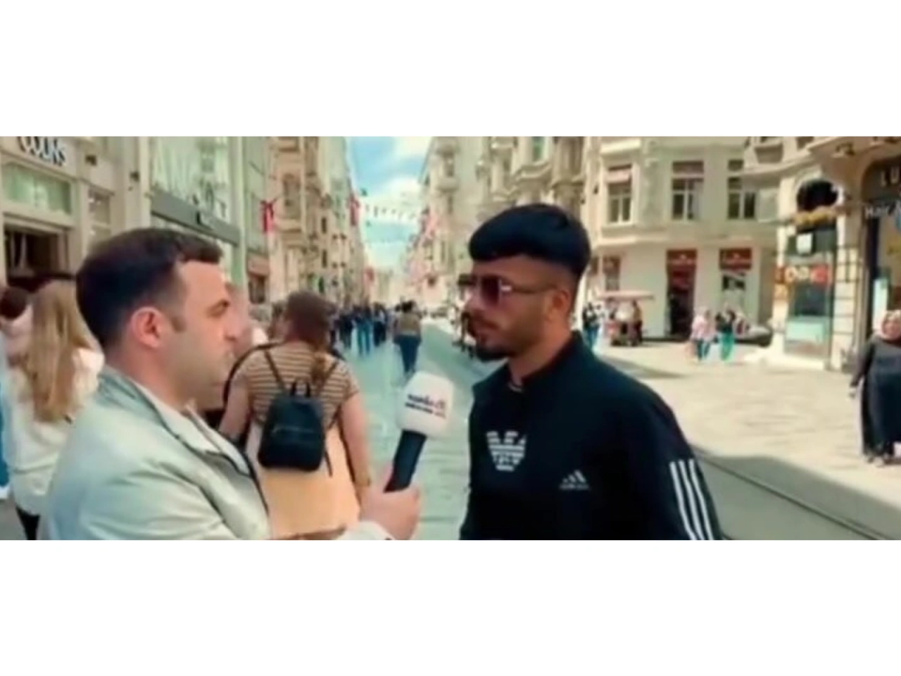 İstanbulda ən çox bu müğənnimizə qulaq asırlar - Adlar - (Video)