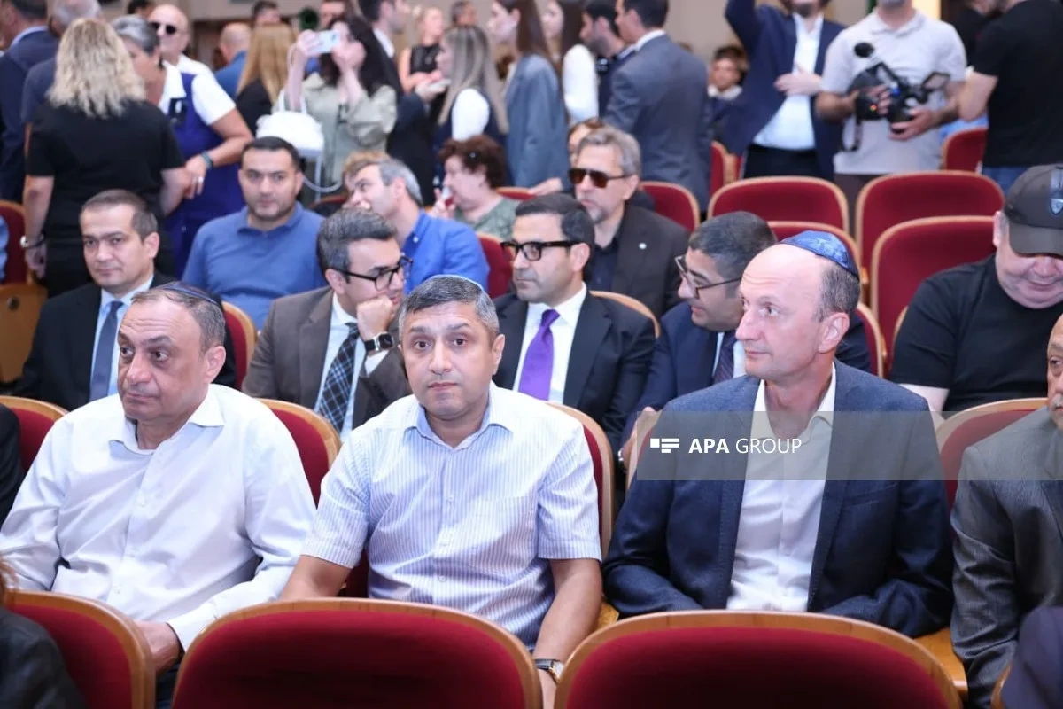Aleksandr Şarovski ilə vida mərasimi keçirilib