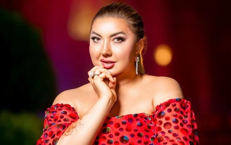 "Yəqin Fatimə əsas üzünü evdə qoyub obrazla gelib o EFİRƏ"