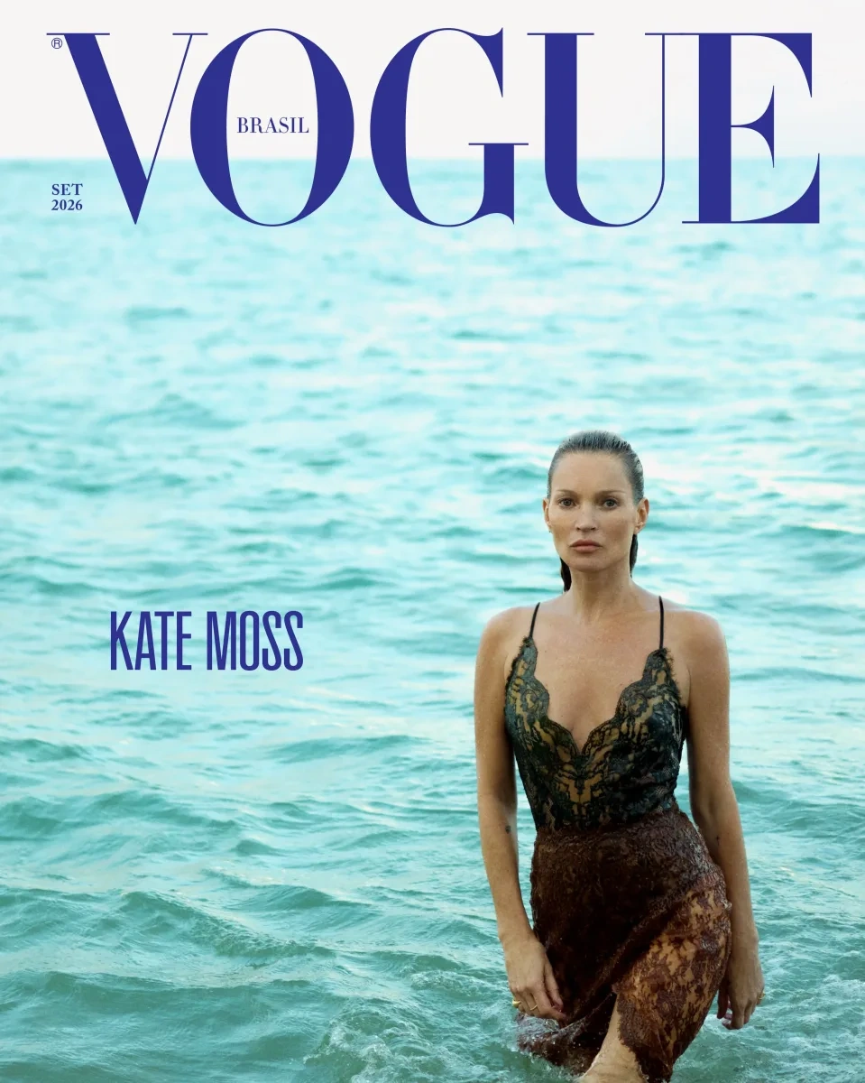 Bu dəfə “Vogue” üçün soyundu