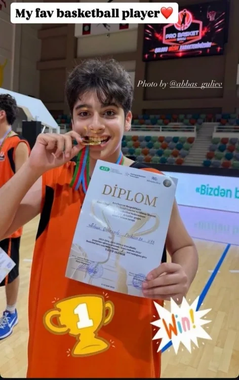 Aparıcı Leyladan oğlu ilə bağlı paylaşım: "Ən sevimli basketbolçum” - (Foto)