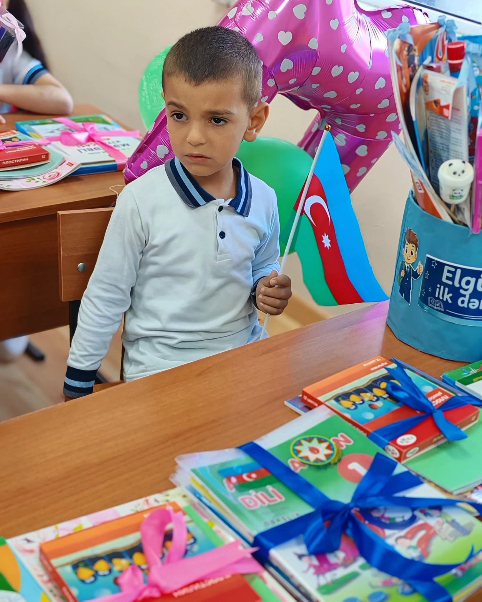 Bu məktəblərdə ilk dəfə Bilik Günü qeyd edilir - Fotolar