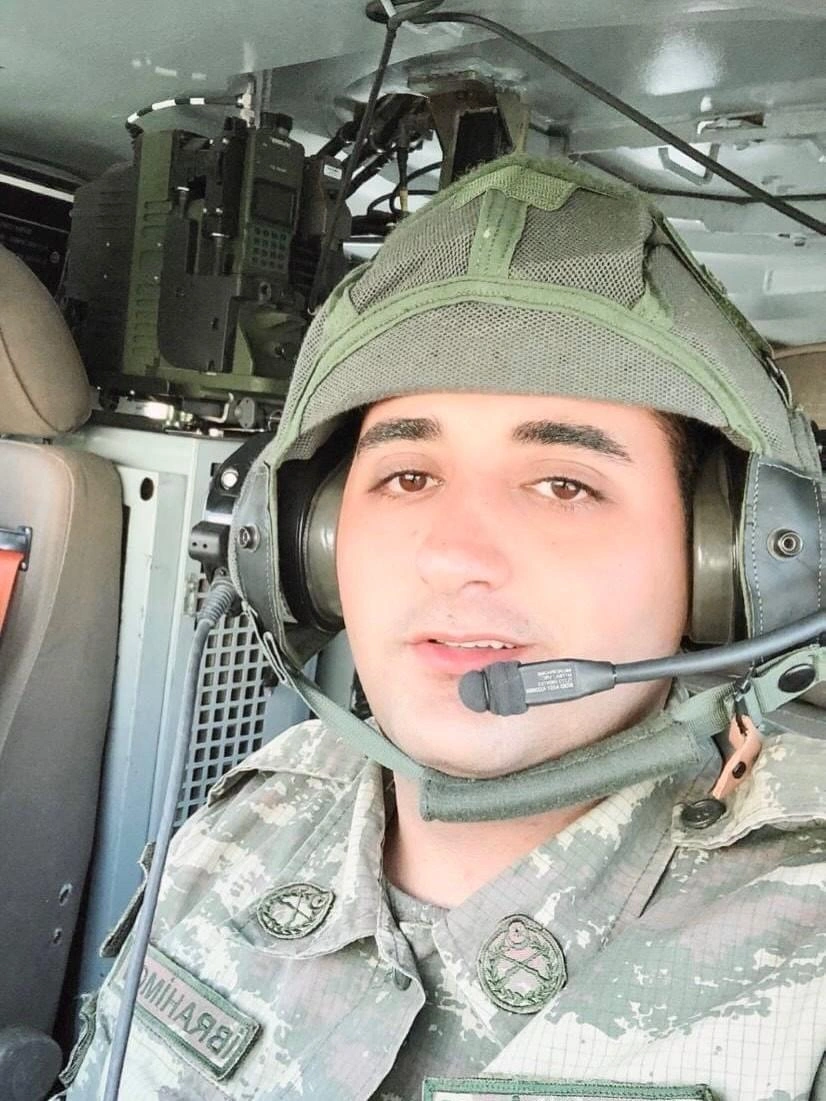 Xalq artisti şəhid qardaşı oğlunu yad etdi - (Fotolar)