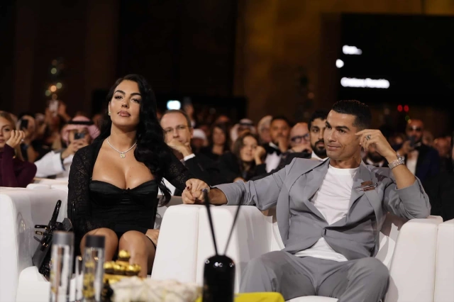 Ronaldonun Corcinası görünüşünü DƏYİŞDİRDİ - FOTOlar