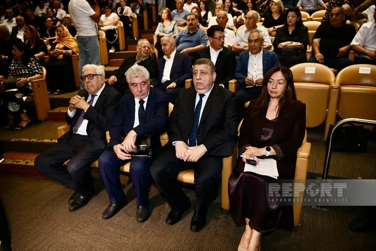 Nəriman Həsənzadə ilə vida mərasimi keçirildi - Prezident və xanımı əklil göndərdi