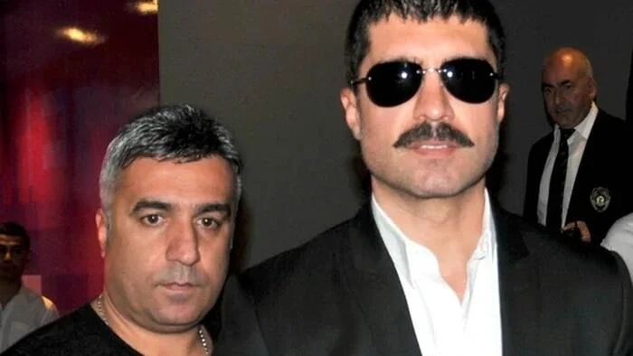 “Özcan məni ölümlə hədələyir” - müğənninin qardaşı - (Foto)
