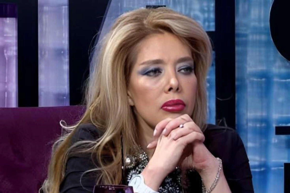 Rəşidə Behbudova: "Atama işgəncə verildi, dişləri, dırnaqları çıxarıldı"