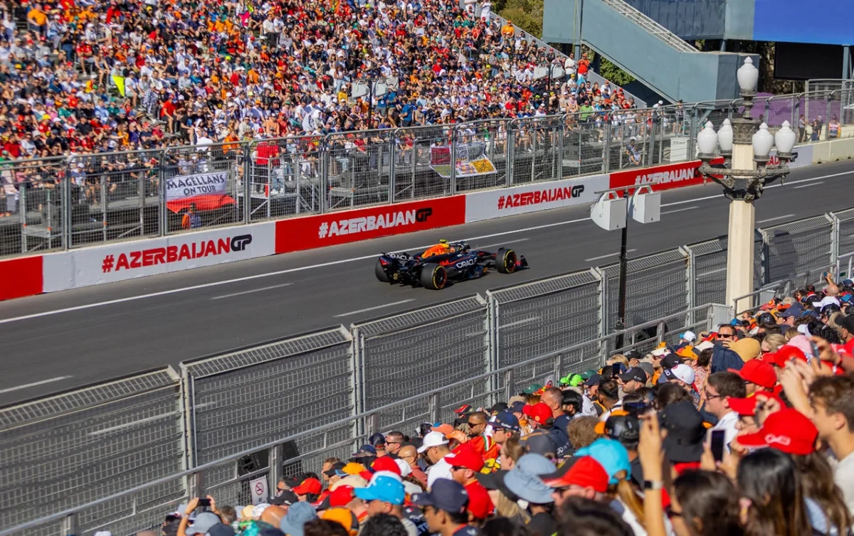 Yubiley Formula 1 “Azərbaycan Qran Prisi” üçün yeni tribuna quraşdırılıb