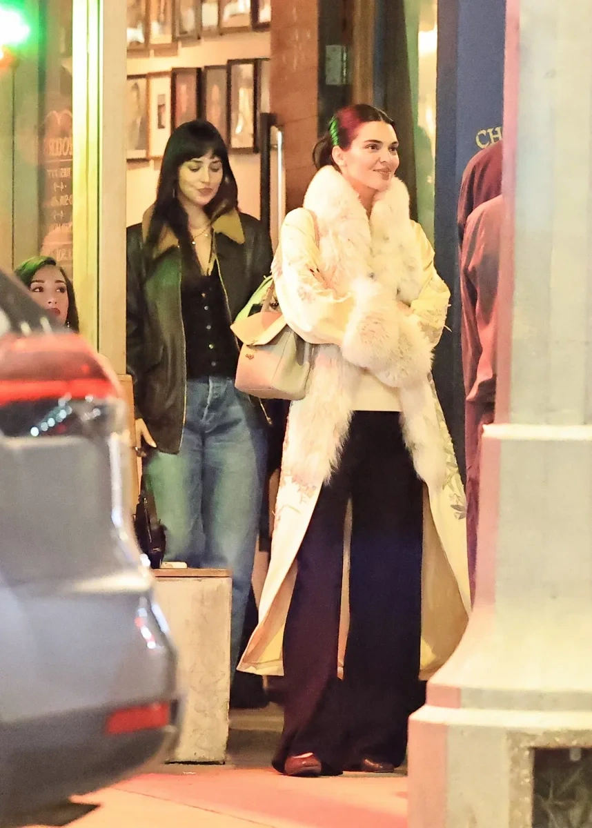 Kendall və Dakotanın axşam görüşü