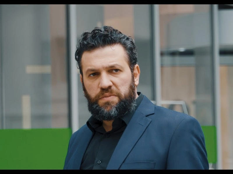 Taleh Yüzbəyov: "Mənə üzr istədə bilməzsiniz!"