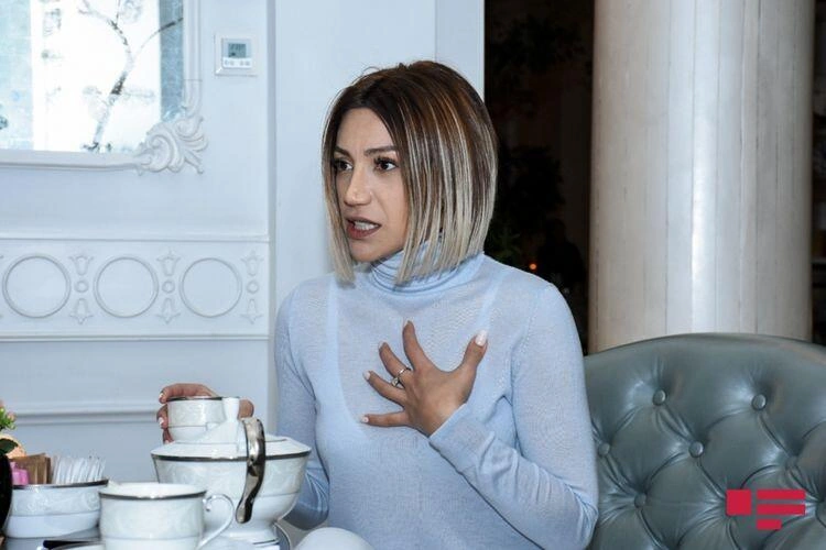 Röya illər sonra "Yaşıl Teatr" səhnəsində (Video)