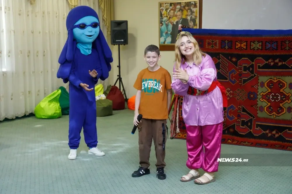Uşaq Evində mədəni-əyləncəli proqram təşkil olunub - Fotolar
