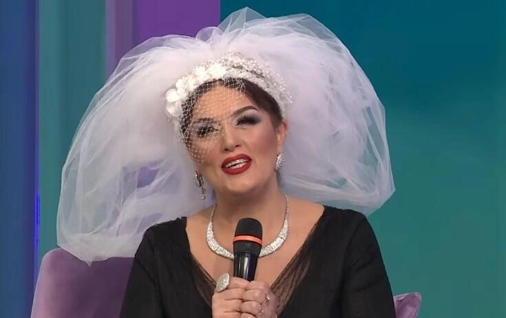 Elza gəlinlərə səsləndi: “İki il qayınananızla qalın” - (Video)