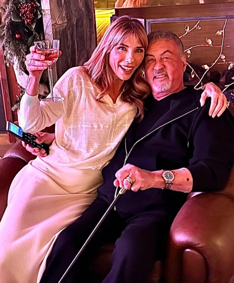 Silvester Stallonedən xanımına təbrik - Foto