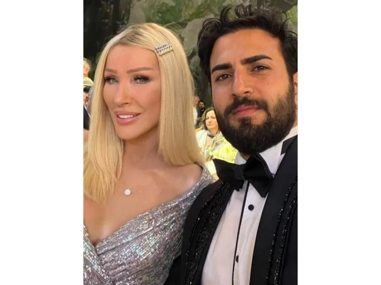 Seda Sayanın əri ilə romantik anları: "O qədər gözəlsən, "Ay kimsən"" - (Video)