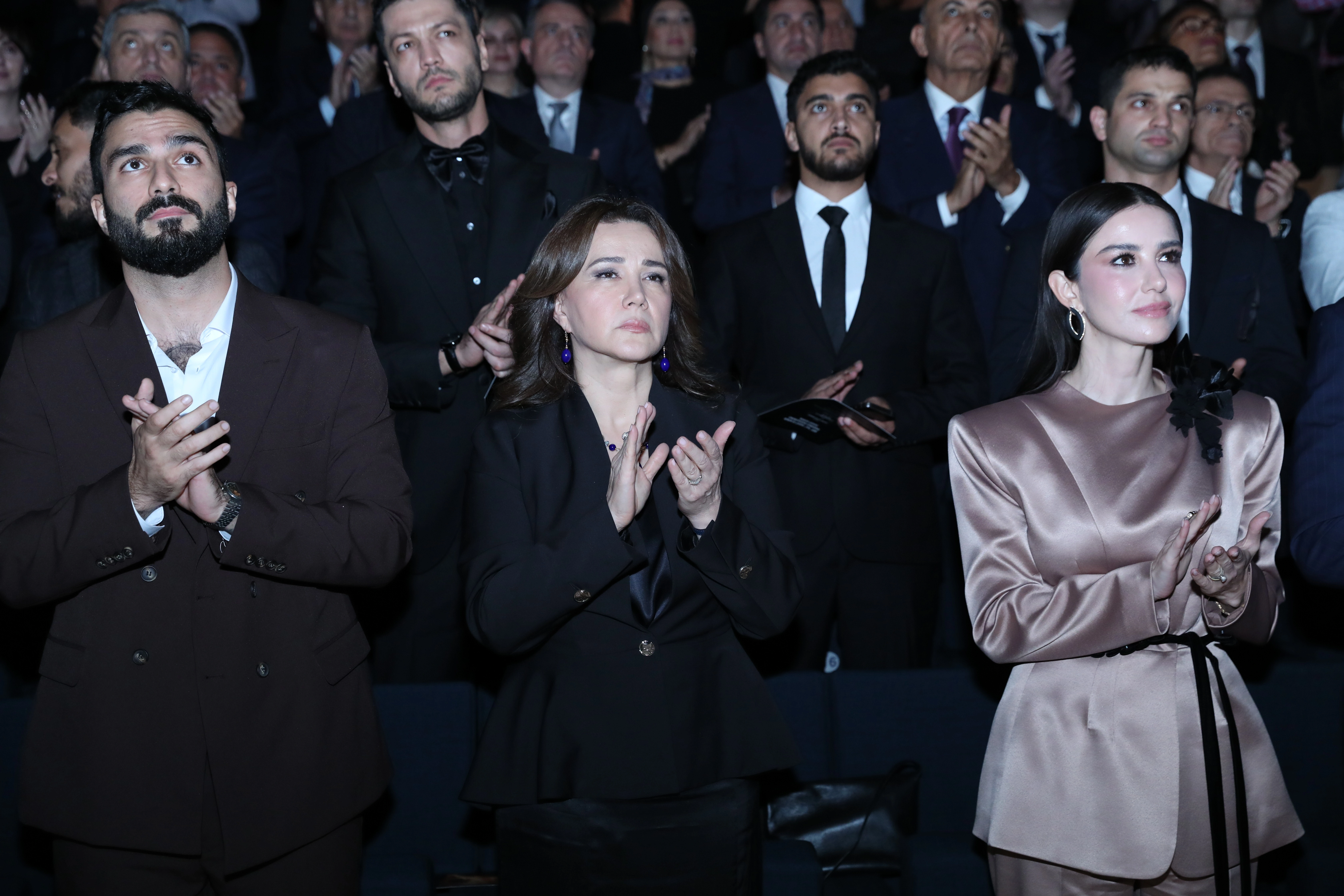 Bir filmdən daha artıq - 5 ilə çəkilmiş “44” təqdim edildi - Fotolar