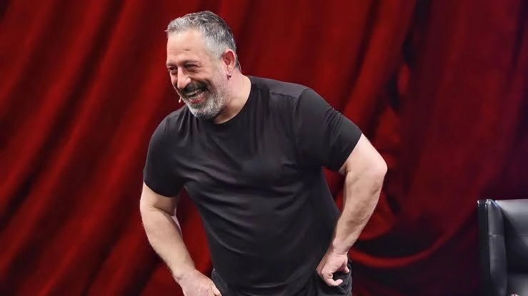 Cem Yılmaz tanınmaz halda - (Foto)