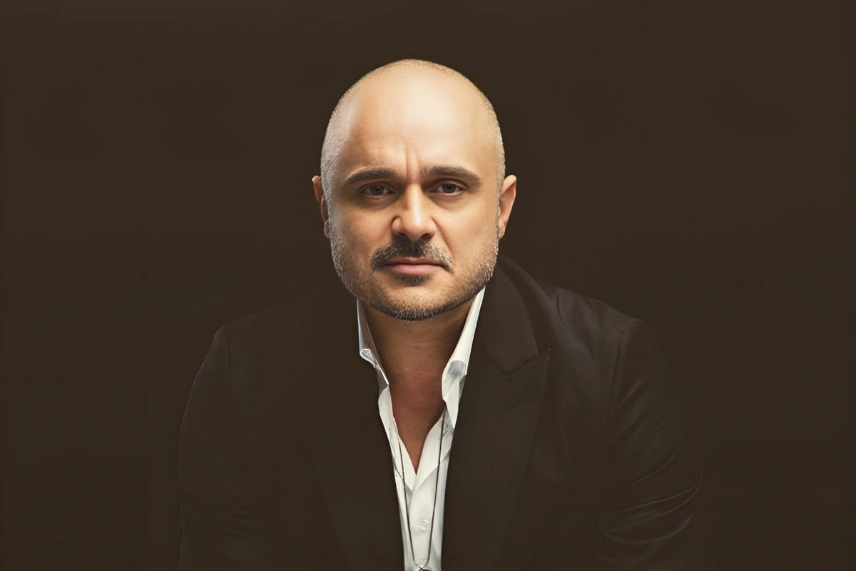 Xalq artisti: "İxtisasca memaram, Los-Ancelesdə dərs almışam" - (Video)