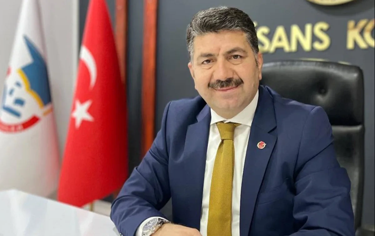 Azərbaycanda çevrilişə çağırış edən türkiyəli jurnalist - Axtarışa verildi
