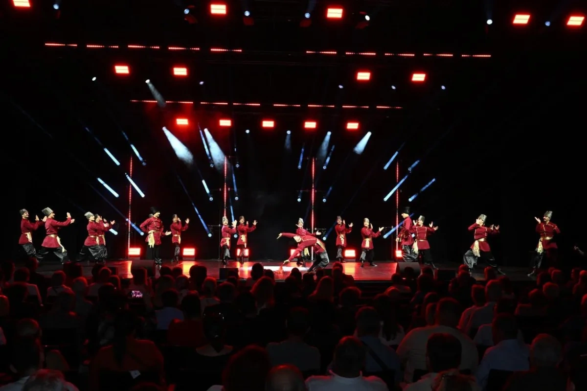 İsveçrədə Azərbaycan mədəniyyəti təntənəsi: Montrö səhnəsində qala-konsert