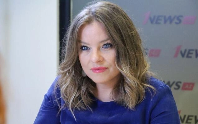 Tanınmış jurnalist ikinci dəfə ana oldu - FOTO