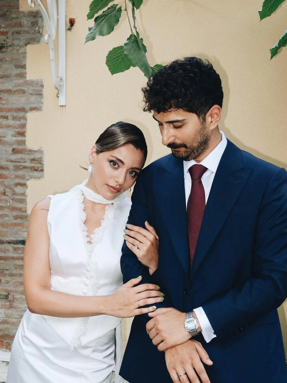 Sıla Türkoğlu nişanlandı - (Foto)