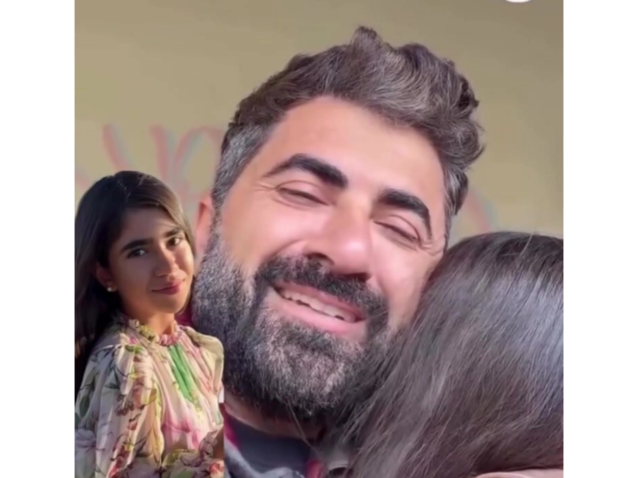 Zaurun qızı canlı yayımda kövrəldi – Aparıcıya deyilən bu sözə görə - (Video)