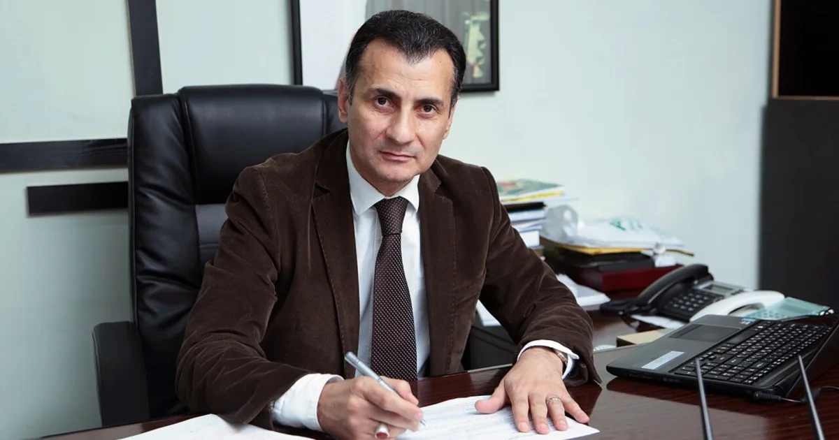 Mir Şahin oğlunu evləndirir