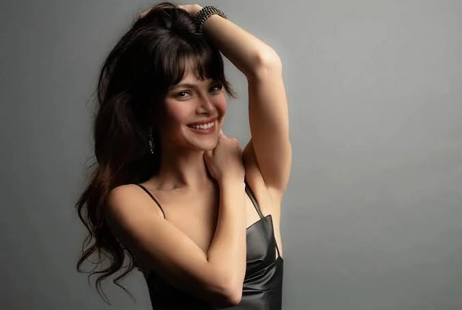 "Alya": "Heç bir estetik əməliyyatım yoxdur" - (Video)