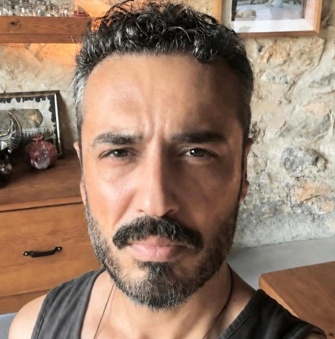 “Aşk-ı Memnu”nun aktyoru illər sonra – Tanınmaz dərəcədə dəyişib - (Foto)