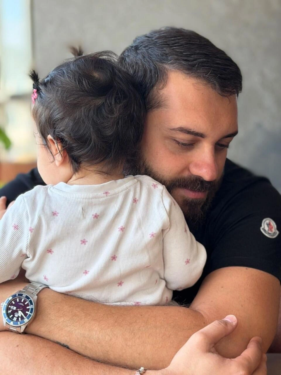 Azərbaycanlı aktyor qızı ilə - (Foto)