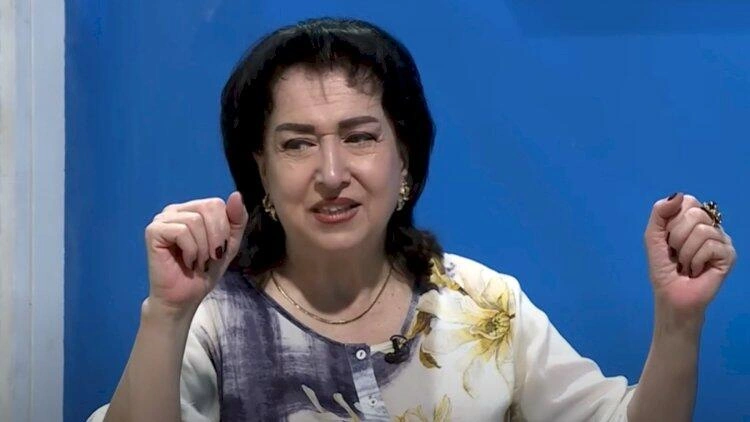 "Kaş bütün xanımlar mənim kimi gözəl və təbii QALSIN"
