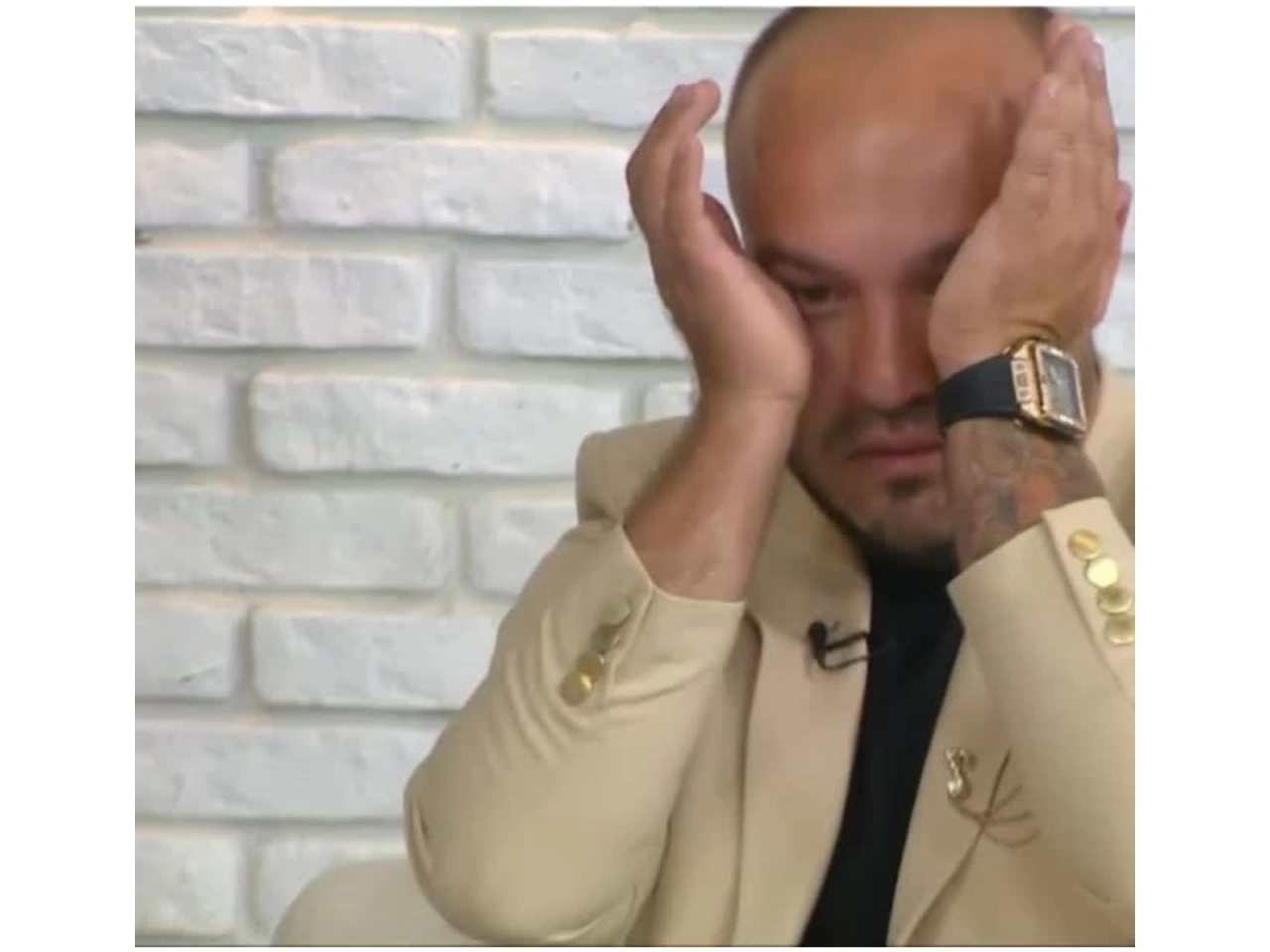 Mərhum Xalq artistinin oğlu efirdə AĞLADI - VİDEO