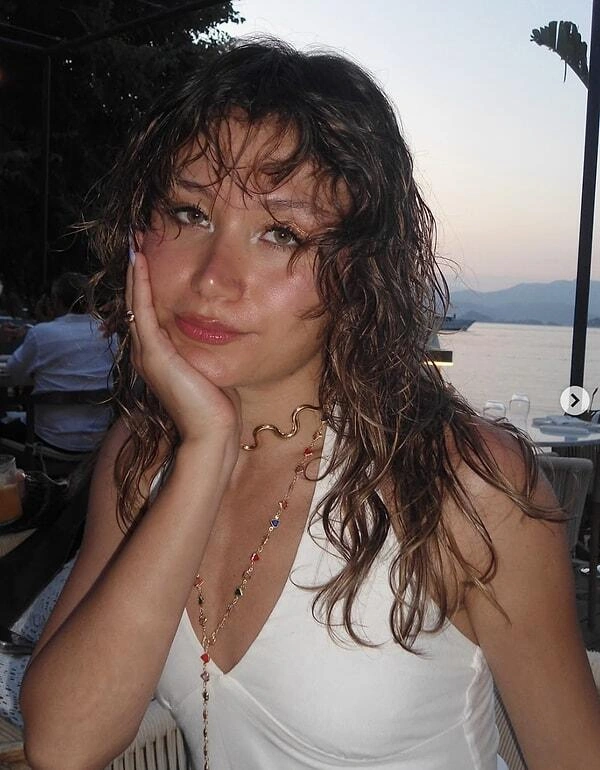 Mertin yeni sevgilisi (Foto)