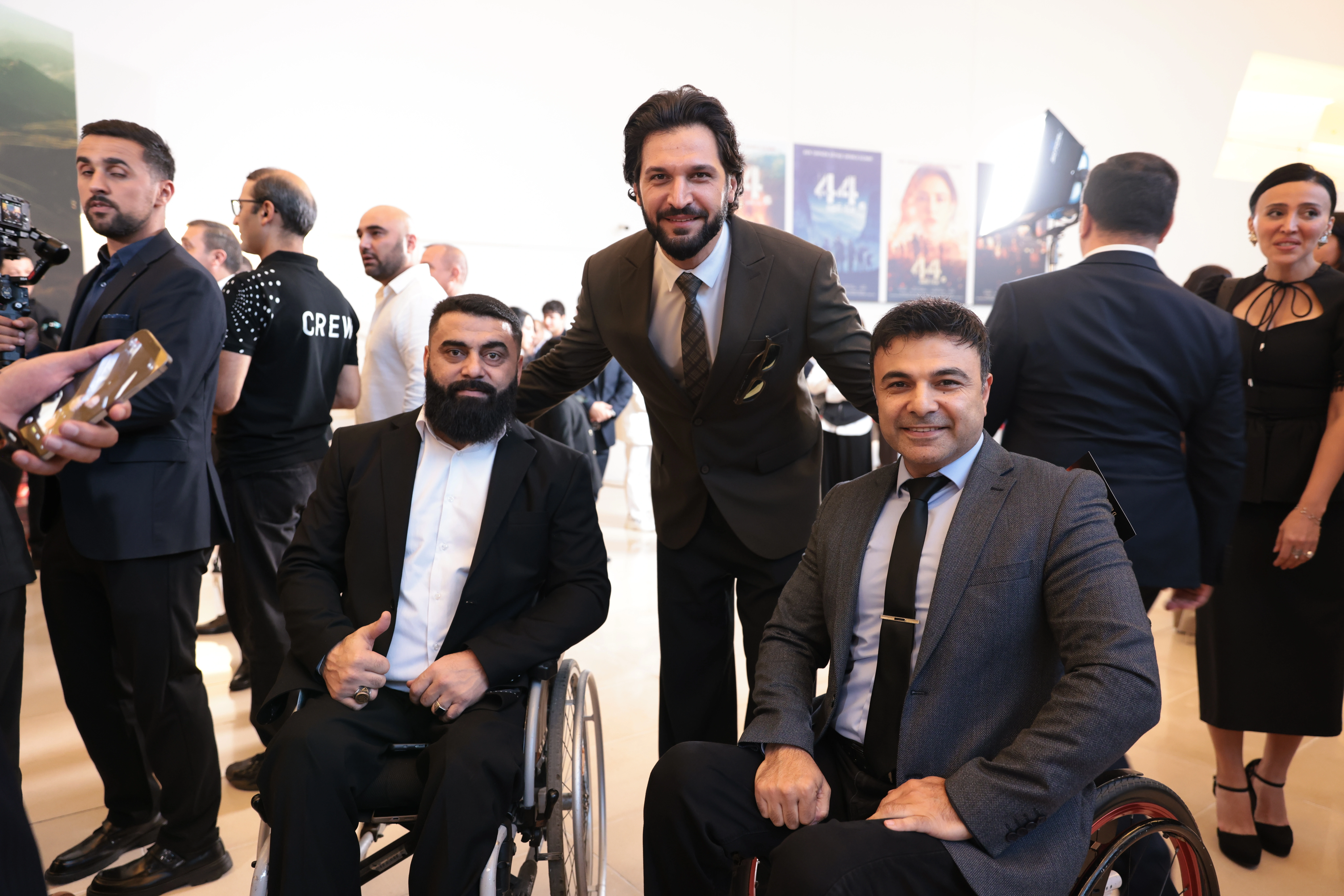 Bir filmdən daha artıq - 5 ilə çəkilmiş “44” təqdim edildi - Fotolar