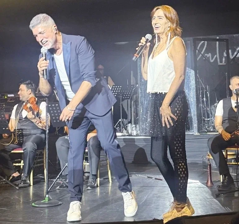“Yaxından daha da yaraşıqlısan”