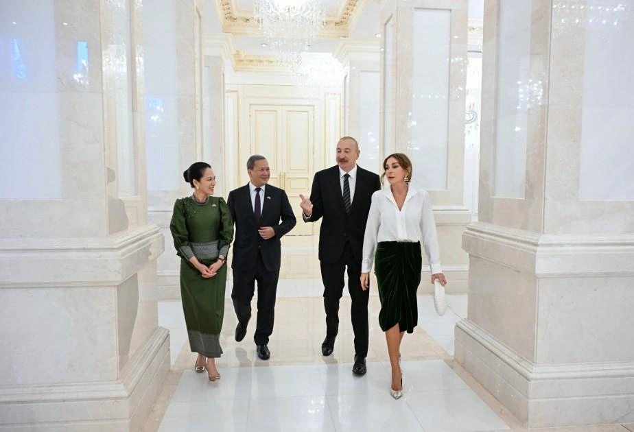 Prezidentlə xanımının adından rəsmi nahar verildi - Fotolar