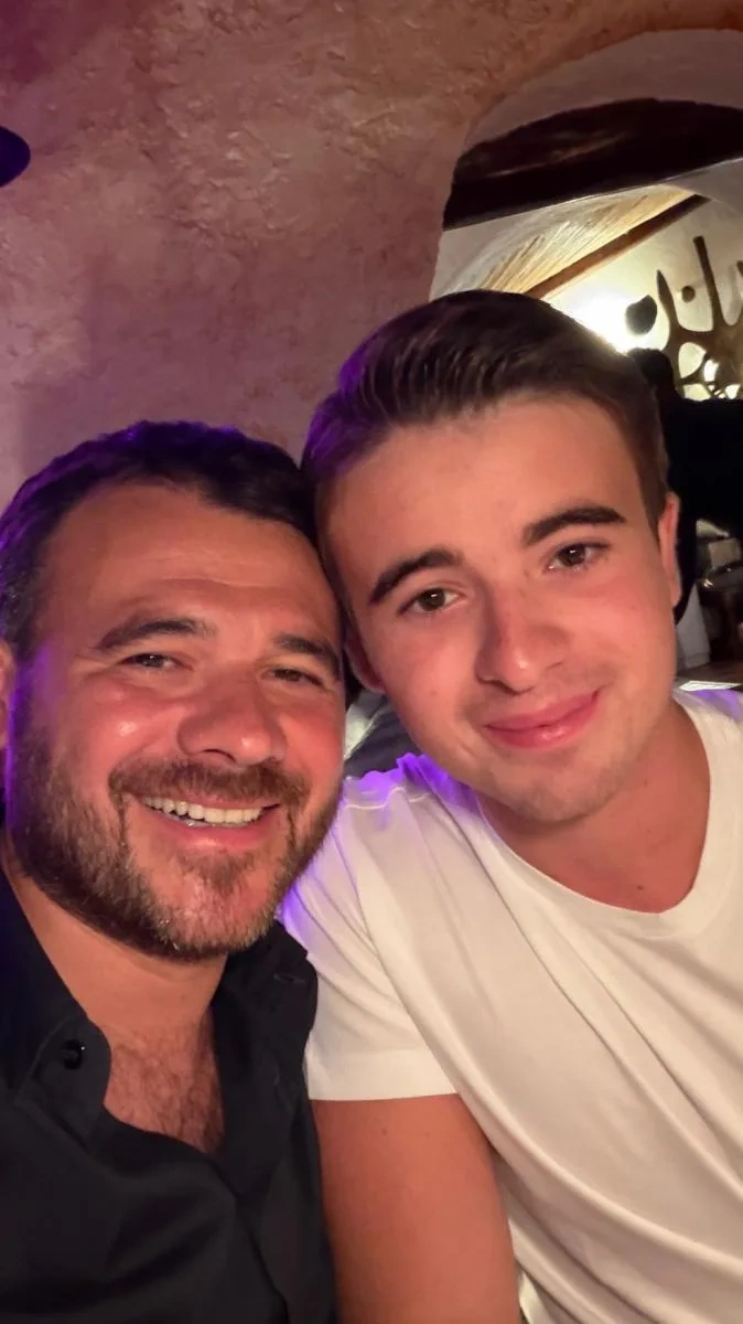 Emin Ağalarovdan övladları ilə paylaşım