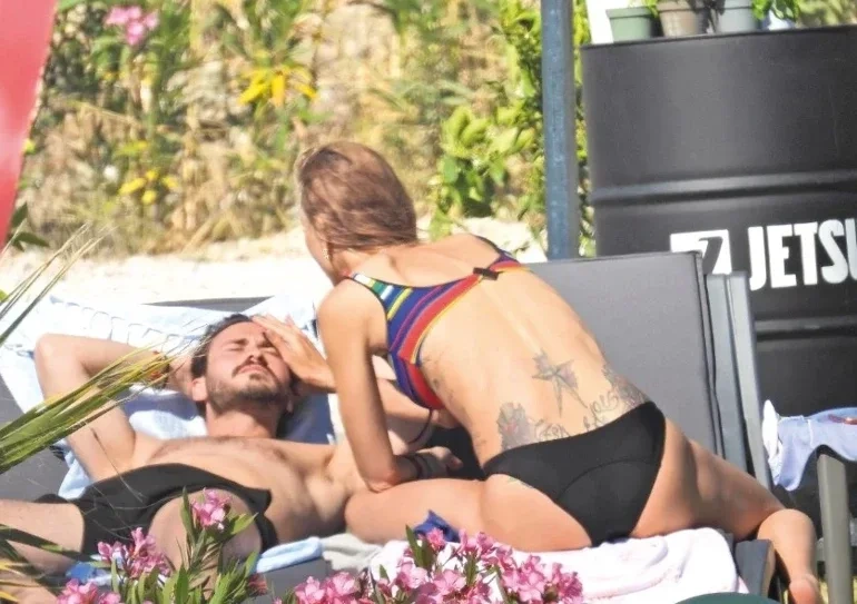 Çağla Şikel yeni sevgilisi ilə...