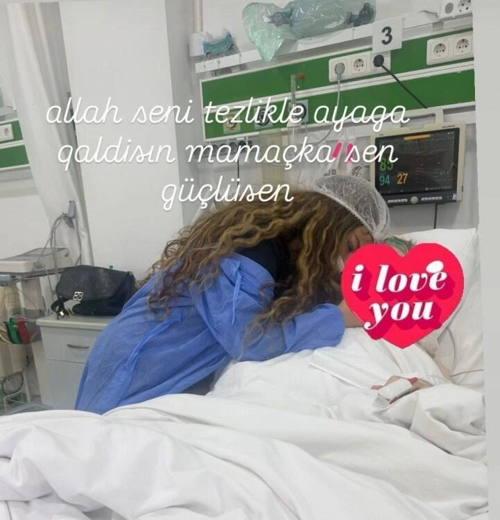 Anasının ağır vəziyyətdə FOTOsunu paylaşdı