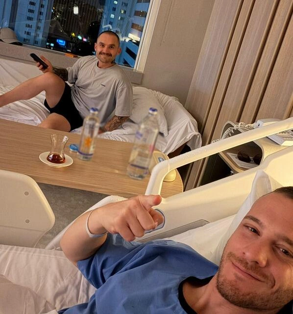 Kerem Bürsin əməliyyat olundu - (Foto)
