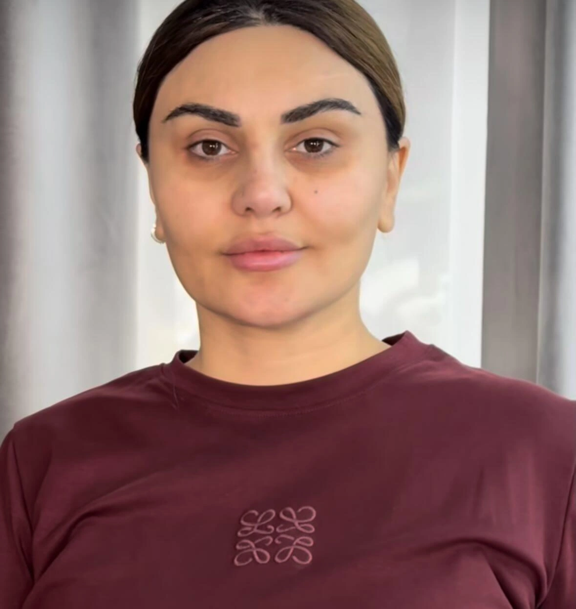 Azərbaycanlı məşhurların makiyajsız görüntüləri müzakirə yaratdı - (Fotolar)