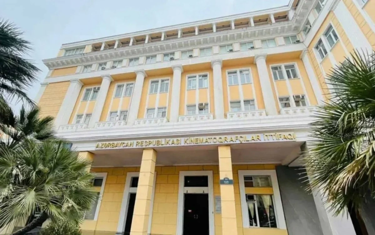 Kino xadimləri bəyanat yaydı - Etiraz edirlər
