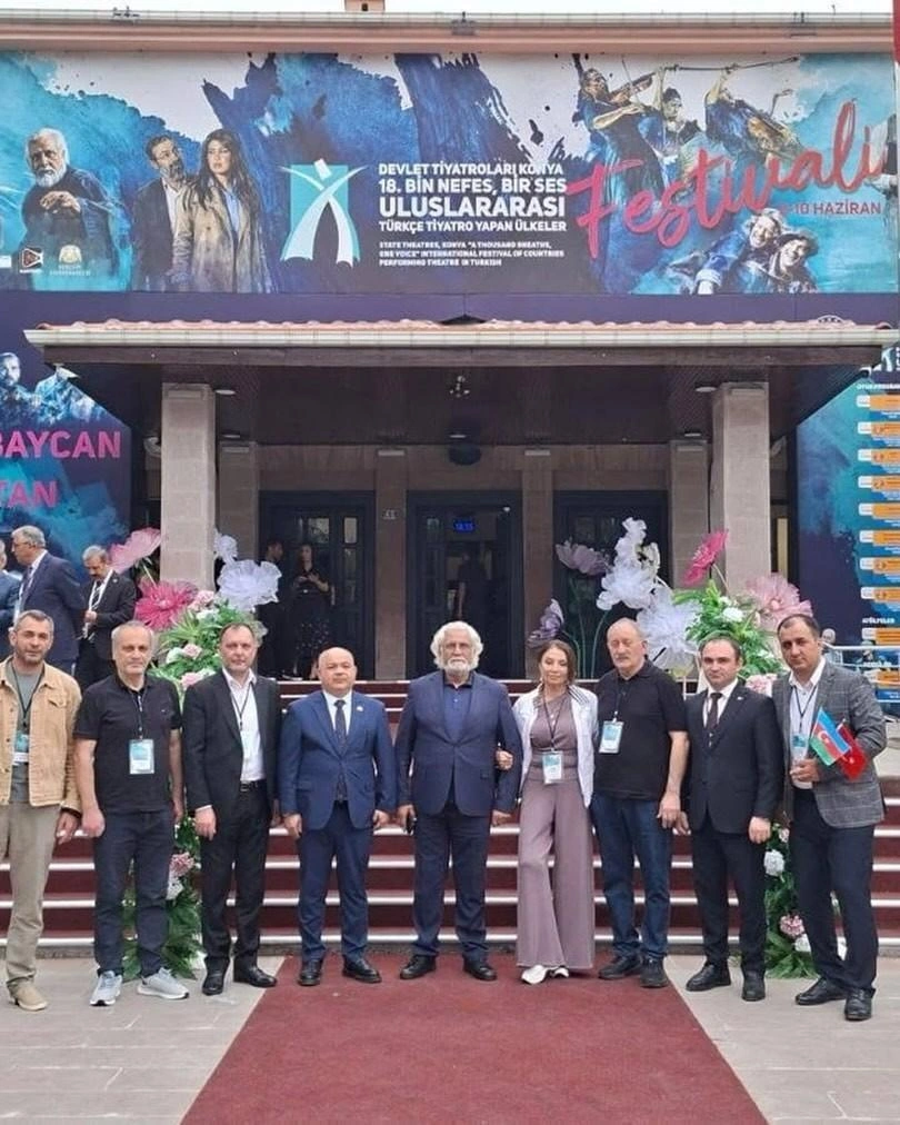 Xalq artisti "Çoçuklar duymasın"ın ulduzu ilə - FOTOlar