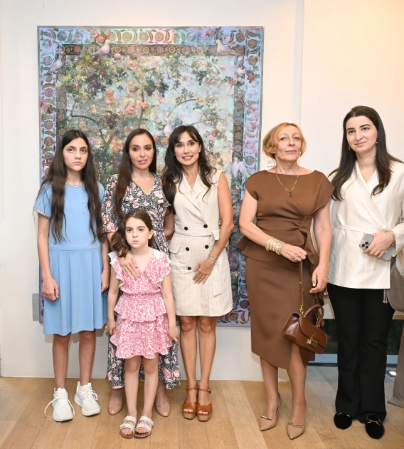 Leyla və Arzu Əliyevalar qızları ilə Madriddə - Fotolar