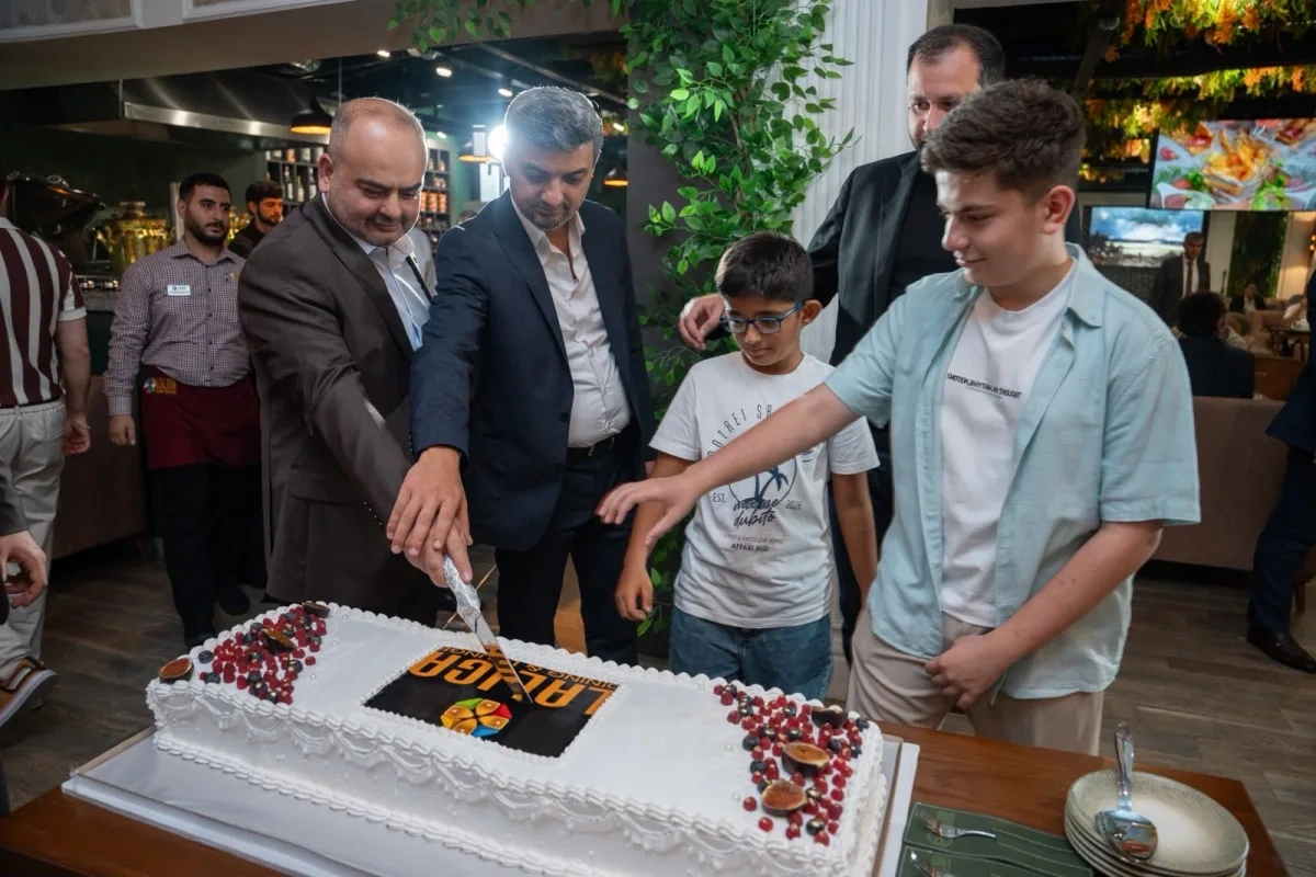 LaLiga Dining & Lounge Musabəyov parkında şəbəkənin ilk “park-side” məkanını açdı